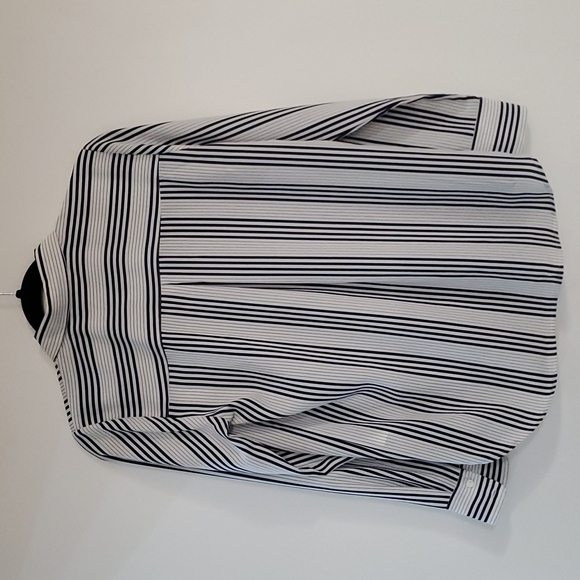 H&M blouse - Picture 7 of 7